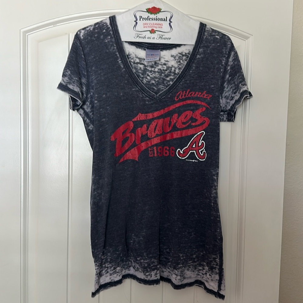 5th & Ocean Atlanta Braves Graphic Tee